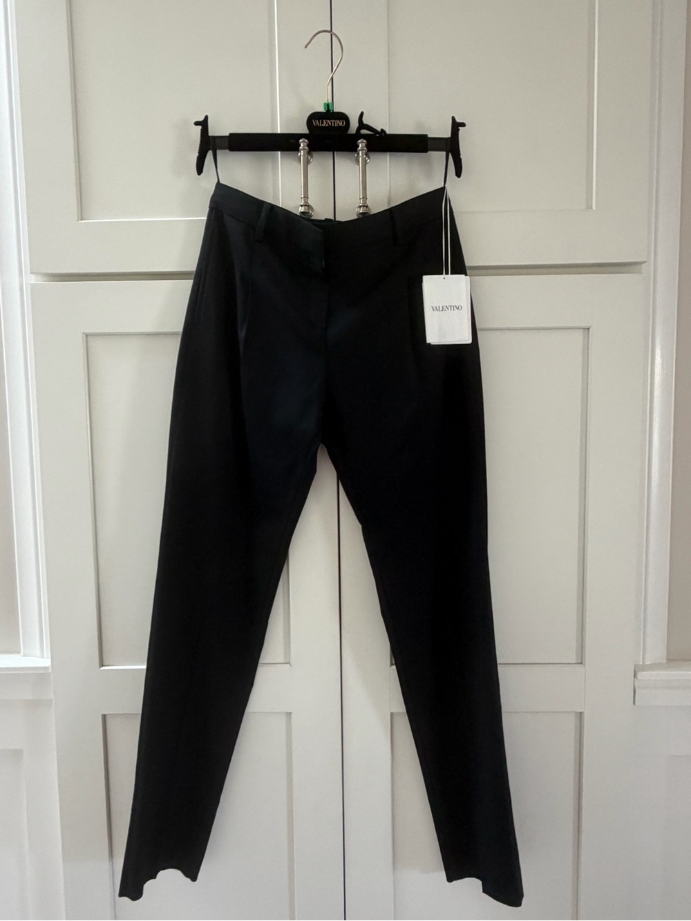 Valentino Garavani Black Straight-Leg Women's Pants Virgin Wool - Picture 6 of 6